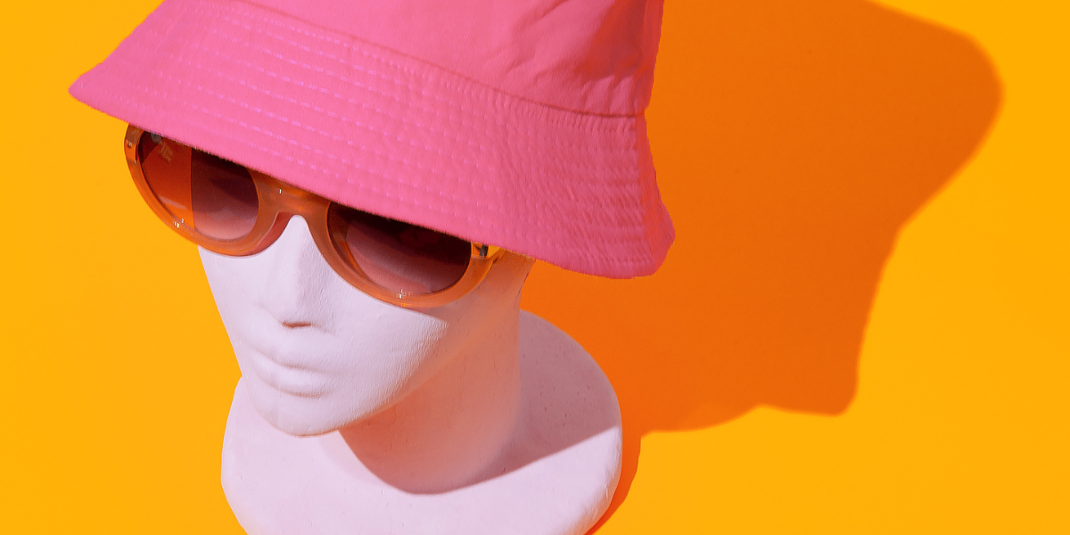 Bob + lunettes de soleil : le duo tendance à adopter cet été