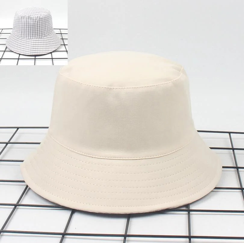 Bob à carreaux beige