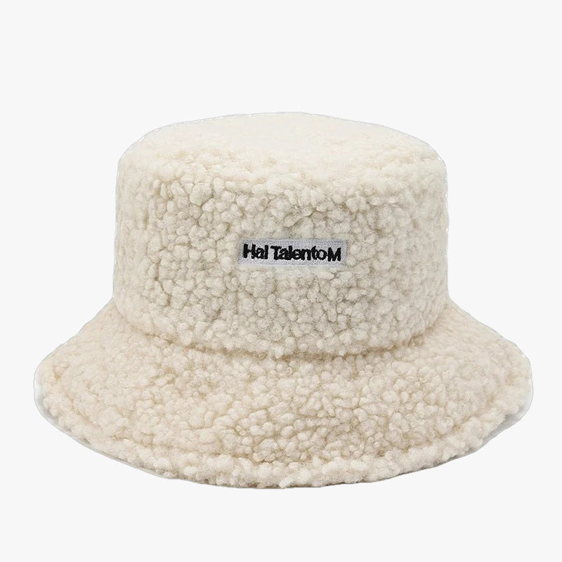 Bob en moumoute beige