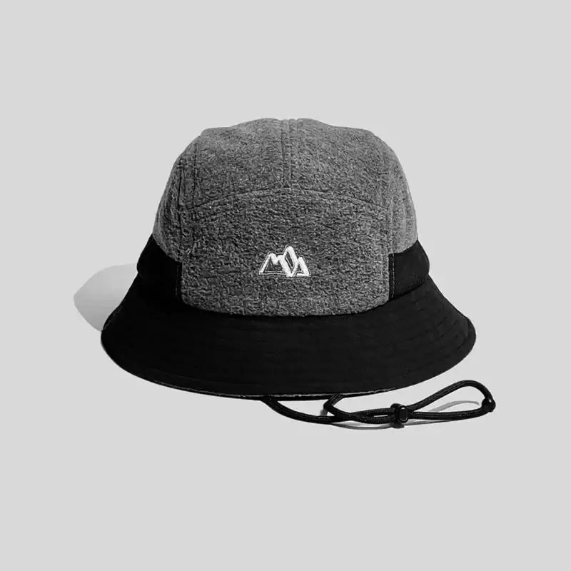 Chapeau bob ficelle polaire gris