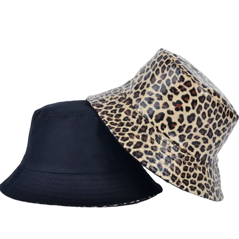 Bob léopard réversible beige