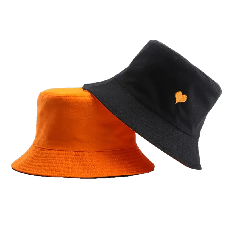 Bob réversible coeur brodé orange