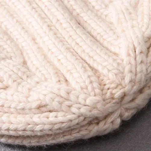 Bonnet en cachemire et intérieur satin