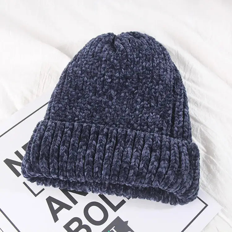 Bonnet en chenille bleu