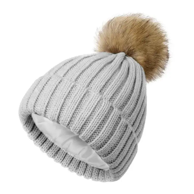 Bonnet femme doublé satin gris