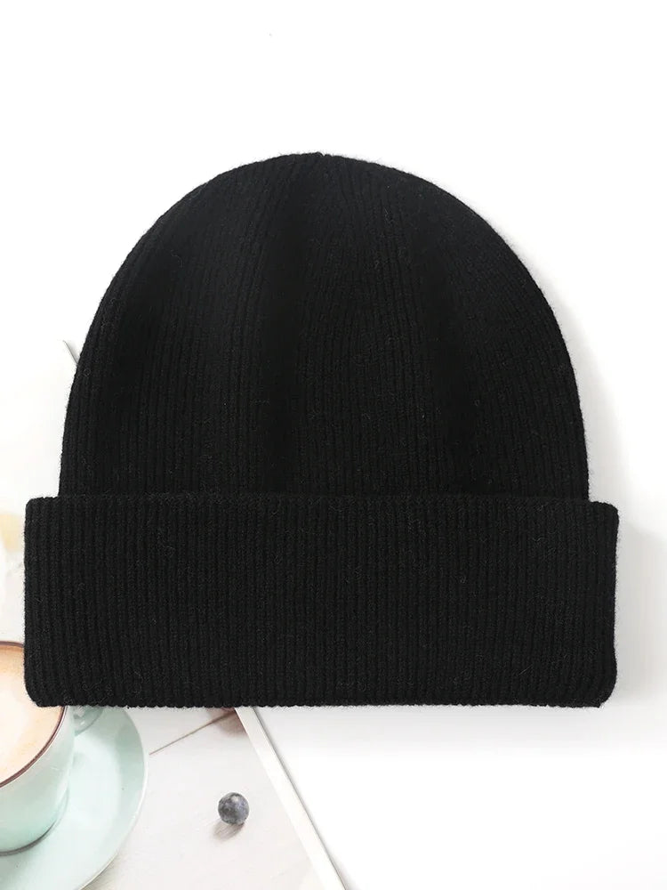Bonnet femme en laine noir