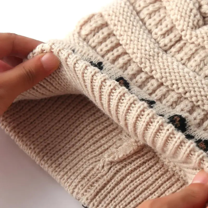 Bonnet femme tricoté léopard