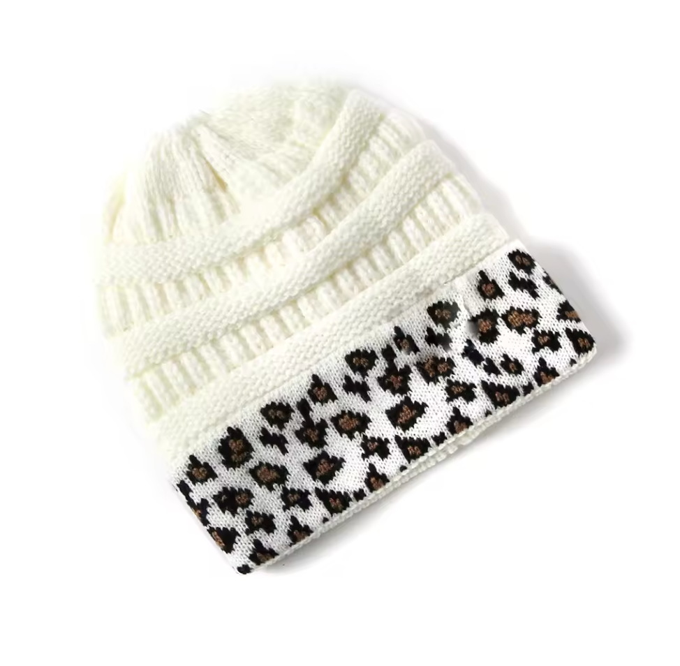 Bonnet femme tricoté léopard blanc