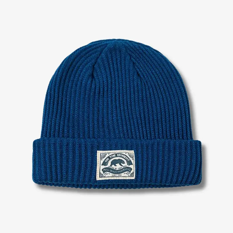 Bonnet tricoté on the moment bleu