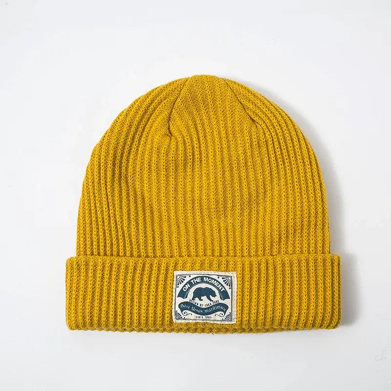 Bonnet tricoté on the moment jaune