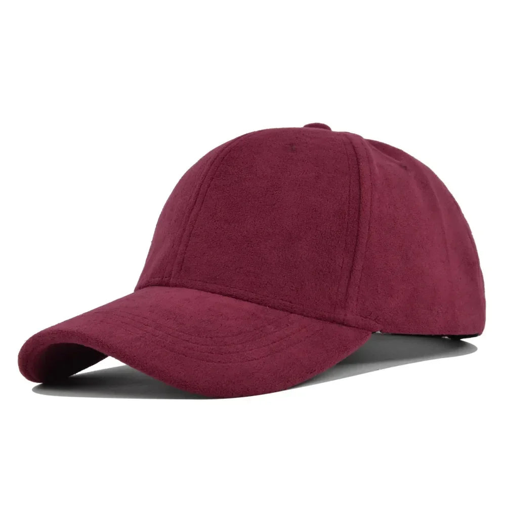 Casquette en daim rouge