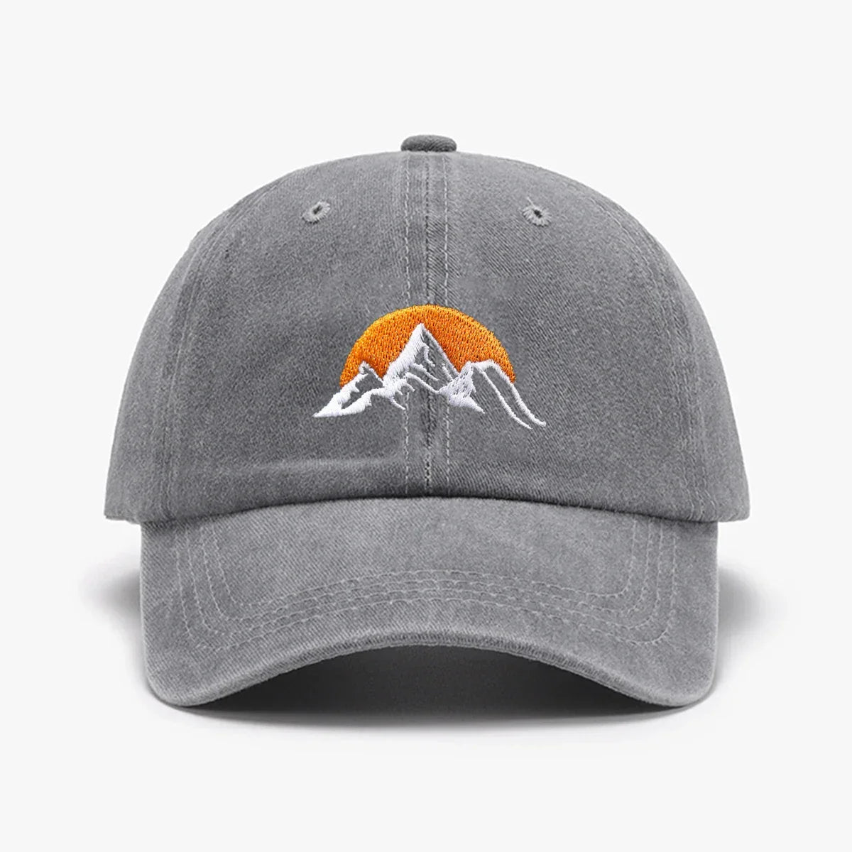 Casquette montagne brodée gris