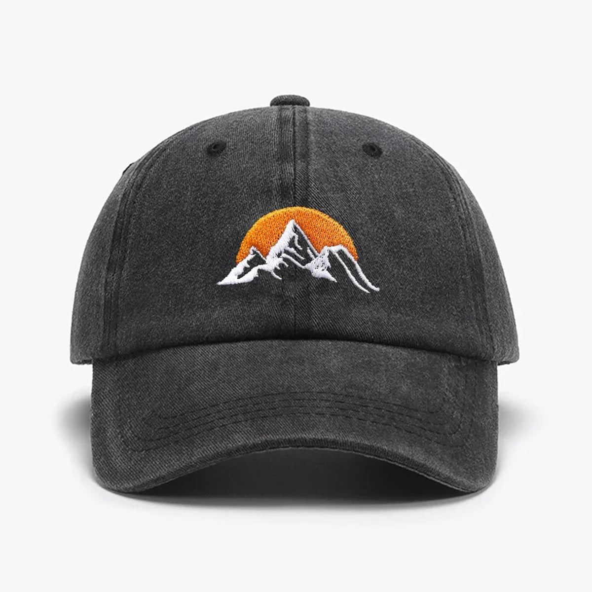 Casquette montagne brodée noir