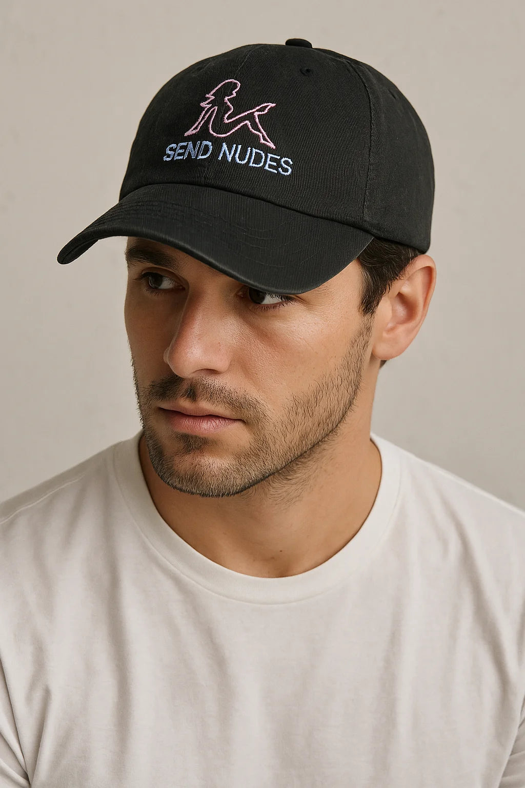 Casquette send nudes