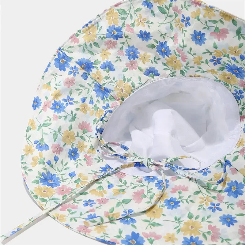 Chapeau ficelle imprimé floral