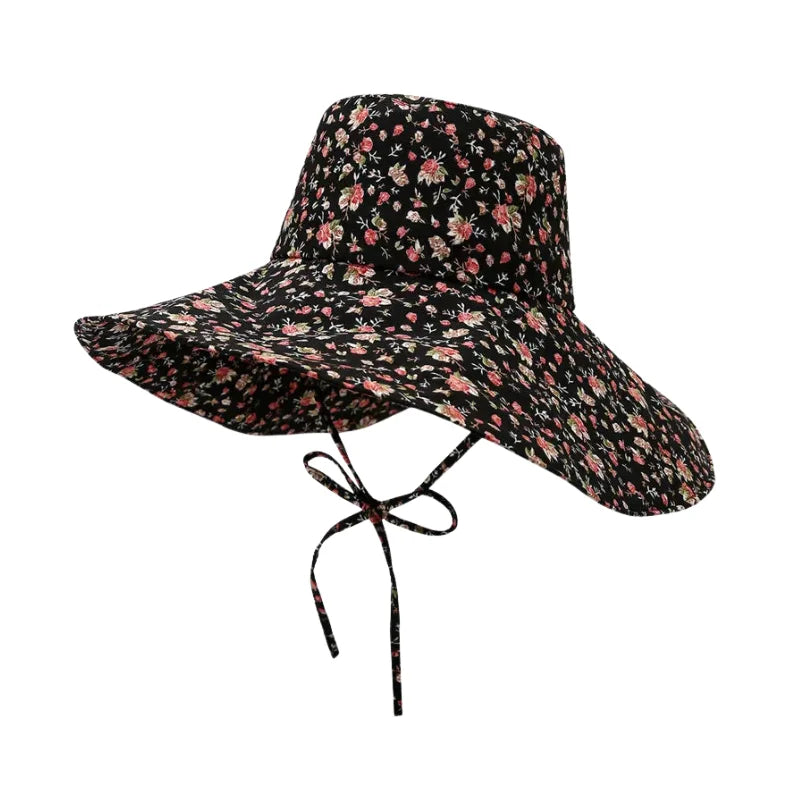 Chapeau fleuri à bords longs noir