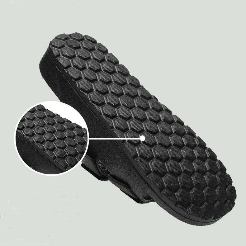 Claquettes à boucles