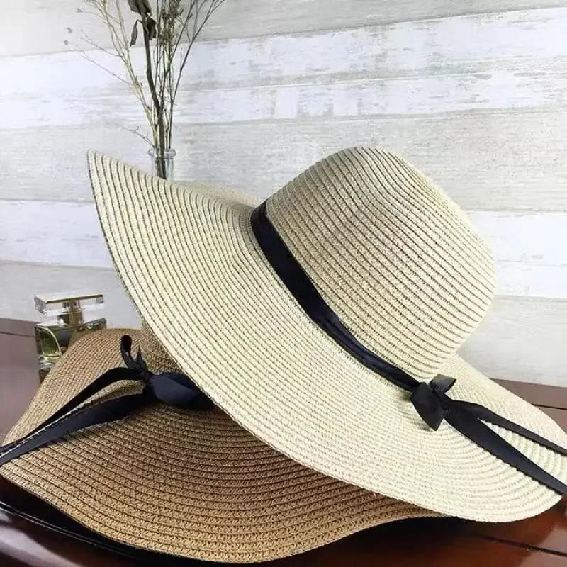 Grand chapeau de plage en paille