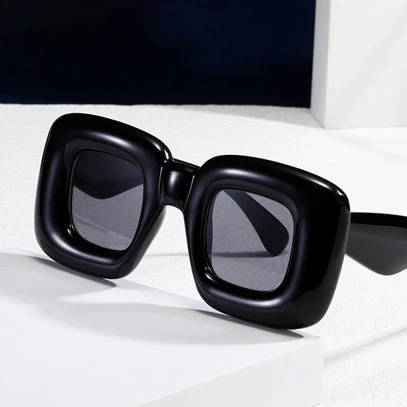 Lunettes de soleil carrées colorées