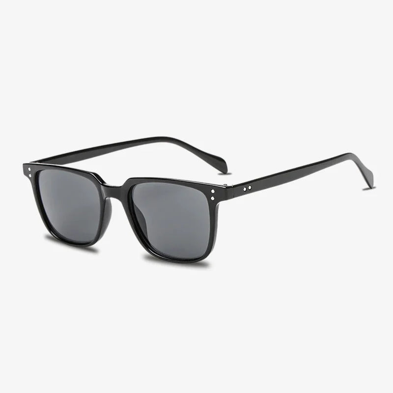 Lunettes de soleil noires noir