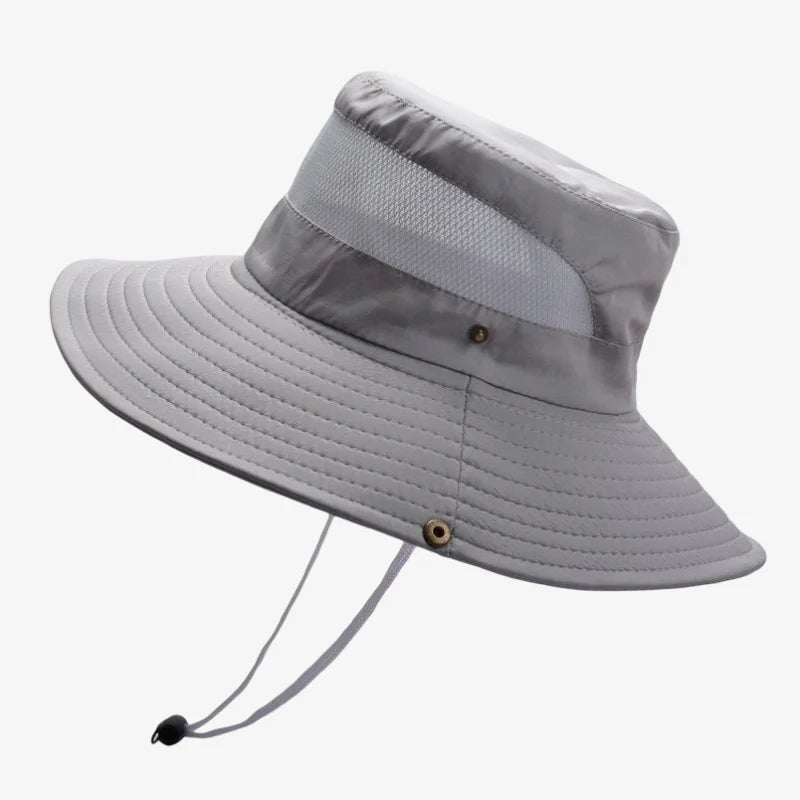 chapeau ficelle bob bleu clair avec aération