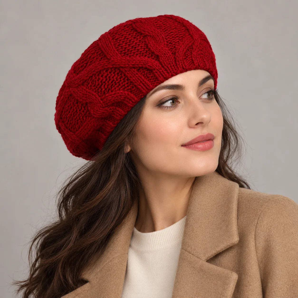 Béret bonnet femme en maille torsadée