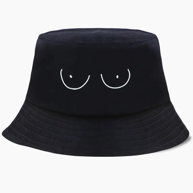 Chapeau bob avec des seins en motif de couleur noir