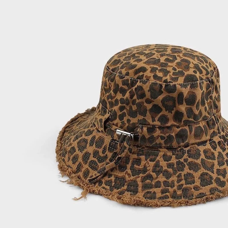 Bob à motif léopard marron en coton avec ficelle pour ajuster, photo zoom produit