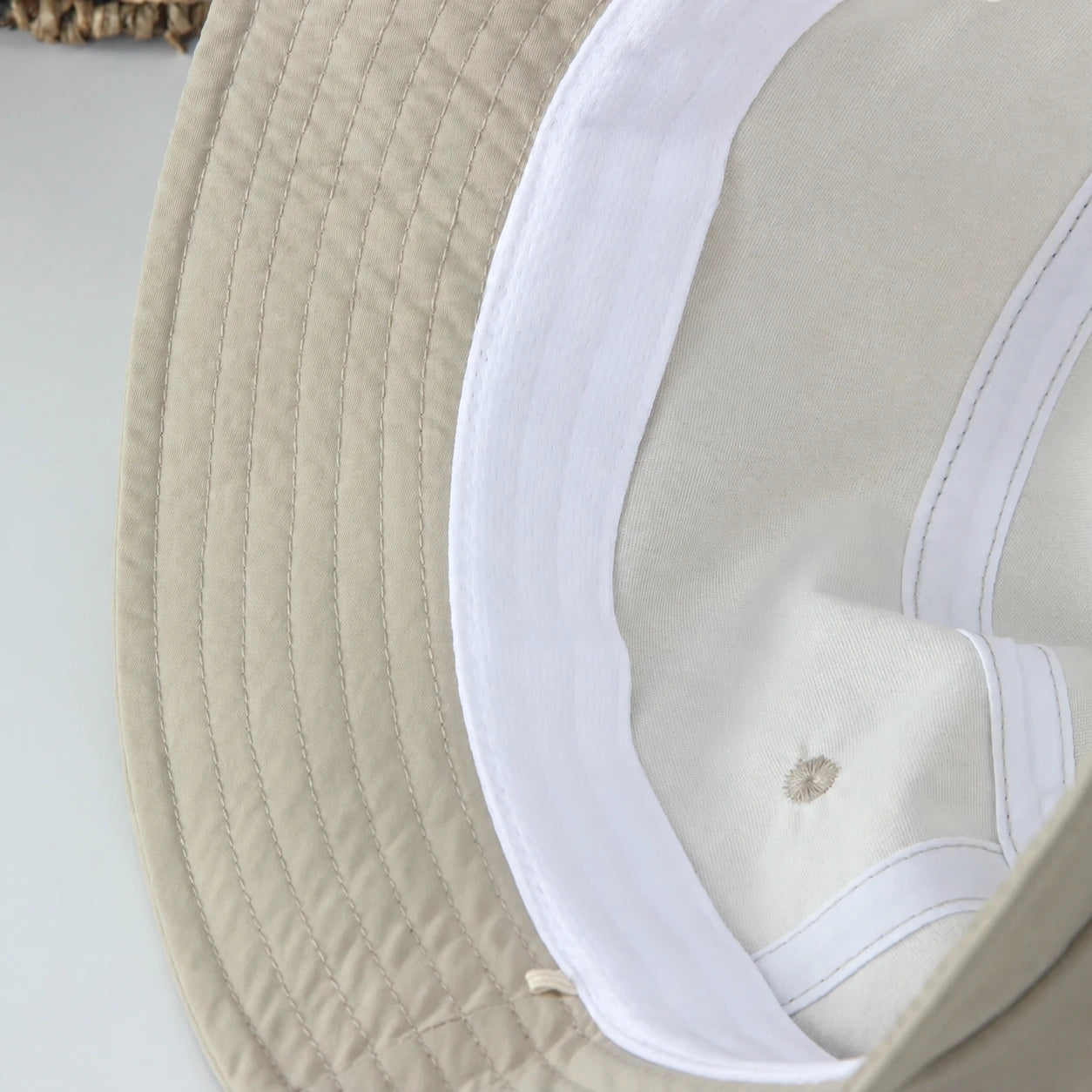 bob homme beige
