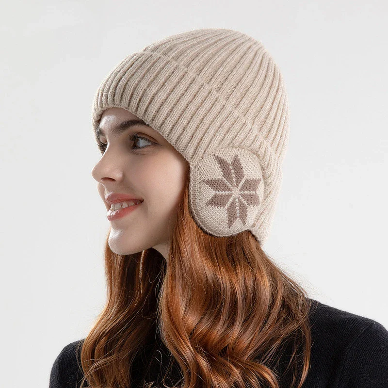 Bonnet avec cache oreille
