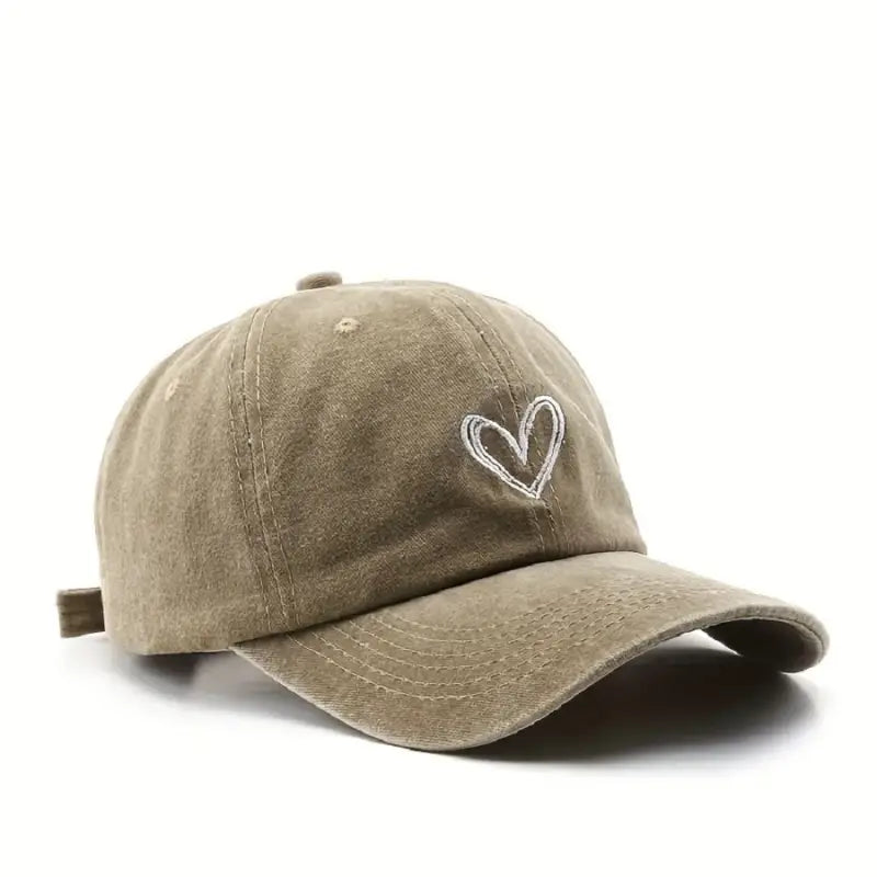 Casquette coeur brodé beige