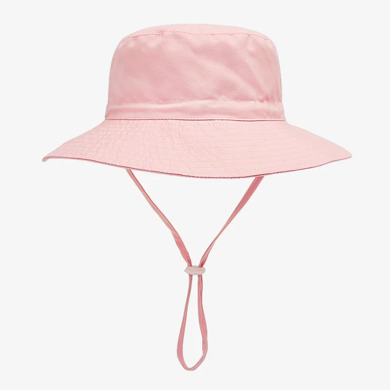 Bob chapeau pour enfant de couleur rose avec un cordon
